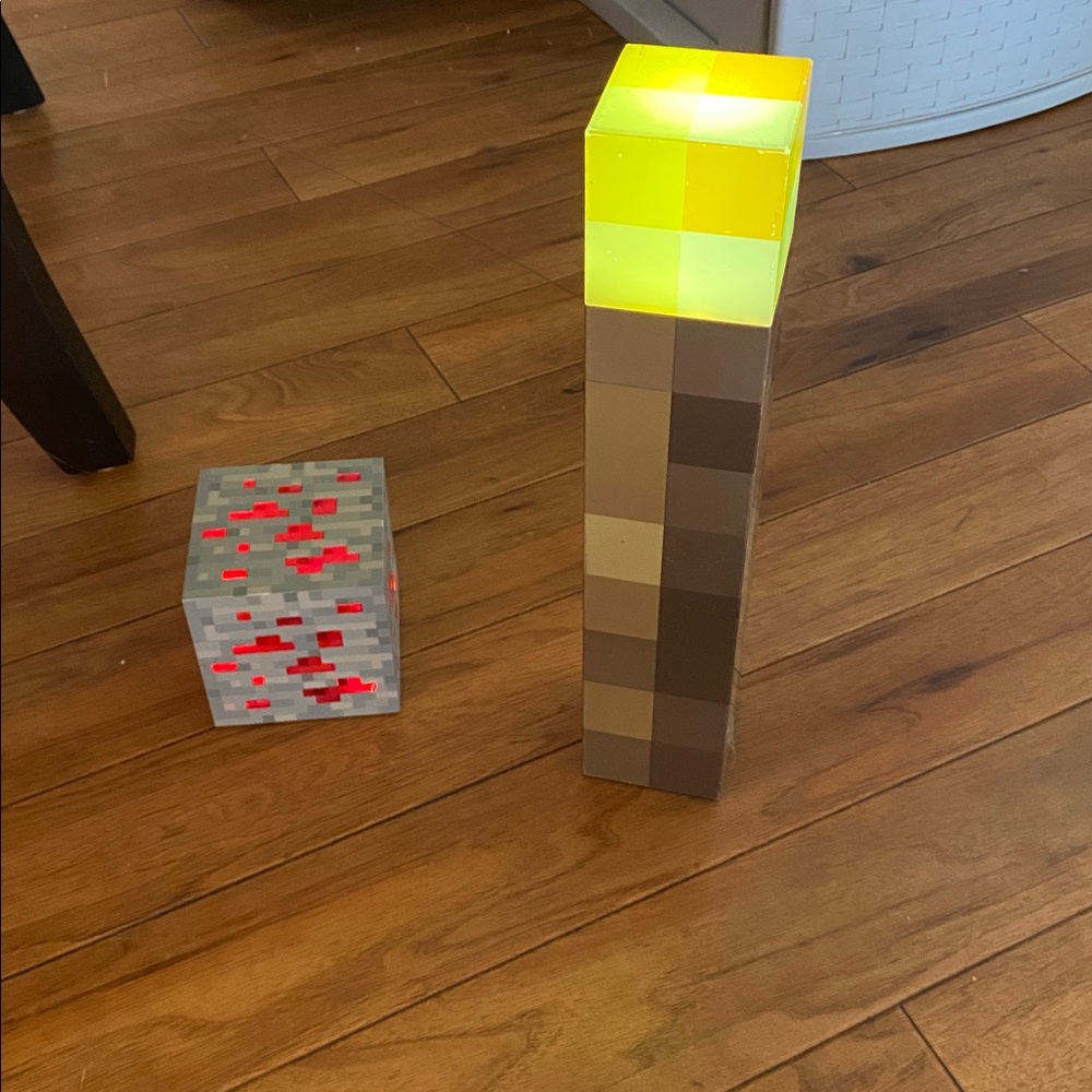 Minecraft Torch and Ore Block Set - Picture 3 of 3